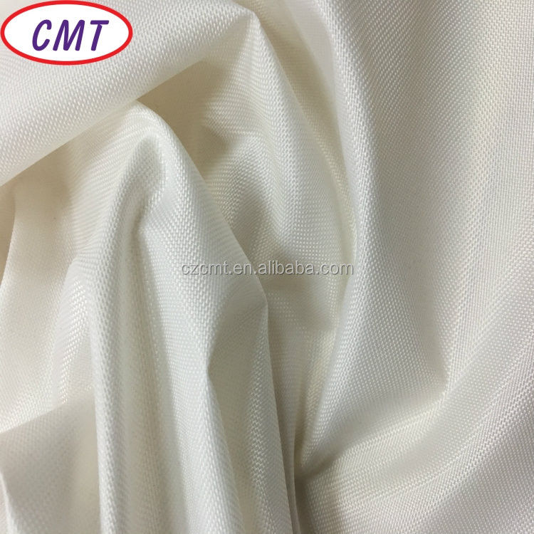 High Density 300D Polyester Oxford Fabric for Sublimation Style Plain Density 60-110T